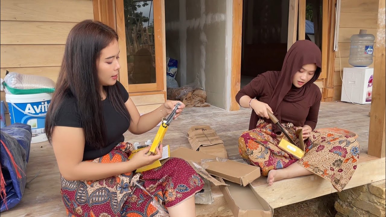 SENANGNYA...‼️RUMAH PANGGUNG UNTUK GADIS DAN JANDA DESA SEBENTAR LAGI MAU SELESAI
