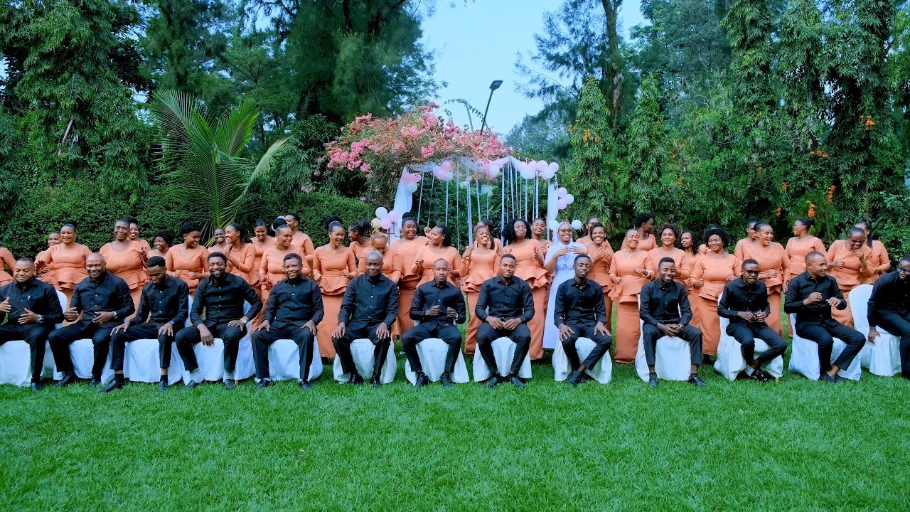 TUZIIMARISHE JUMUIYA NDOGONDOGO  By. Emil M. Muganyizi _ Kwaya ya Mt. Boniface(KMB) Sombetini Arusha