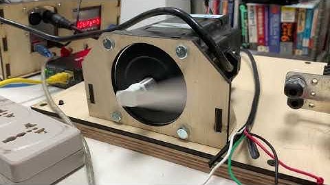 一個任燈光控台擺佈的步進馬達控制器