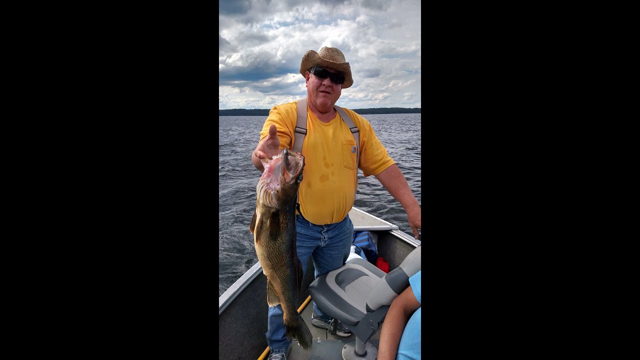 Walleye fishing on lake Saganaga Minnesota YouTube