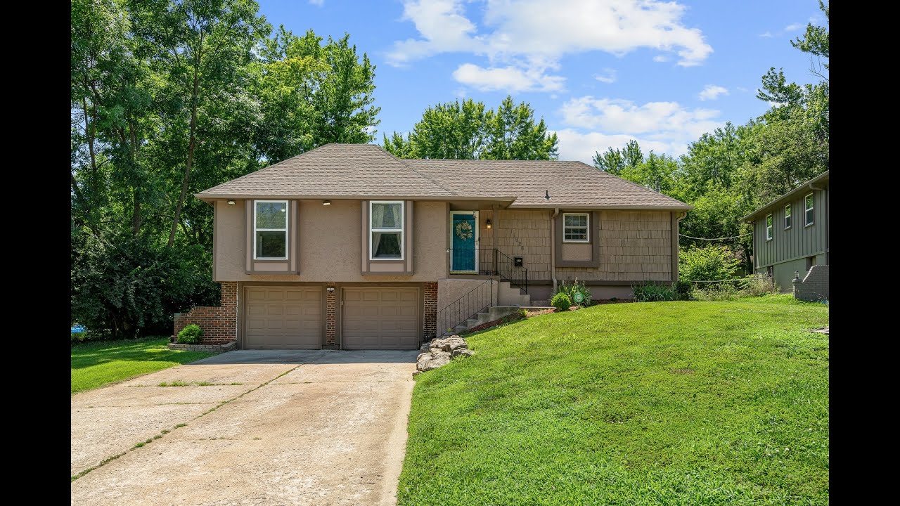 11926 Sycamore Ave. Grandview, MO