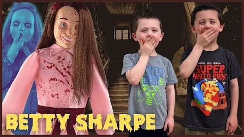 Betty Sharpe Spirit Halloween | Unbox Setup NEW 20...