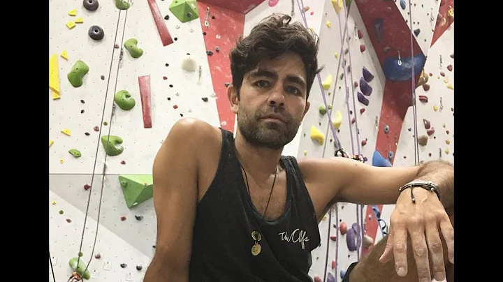 Adrian Grenier Family: Girlfriend, No Siblings, Pa...