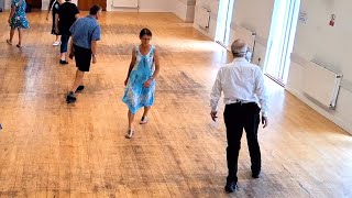 Triplicate - An English Country Dance for Three Dancers by Peggy Roe