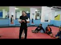 تعليم الدفاع عن النفس بالتخلص من المسكه الخلفيه الدرس الاول