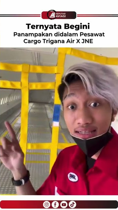 Penampakan Pesawat JNE