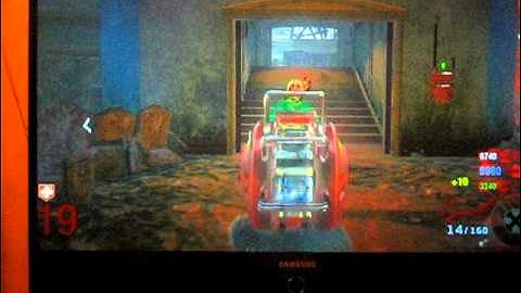 Nazi Zombies Glitch!! Monkey Bomb Glitch!! Black ops Nazi Zombies!