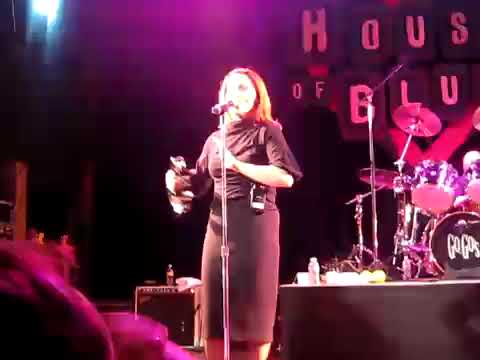 The Go-Go's - Head Over Heels (Live at House of Blues, 2009)