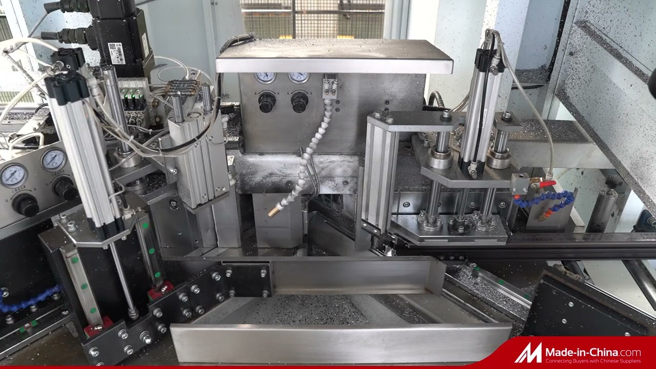 CNC Aluminium Window Cutting Machine Center Window Door Machine