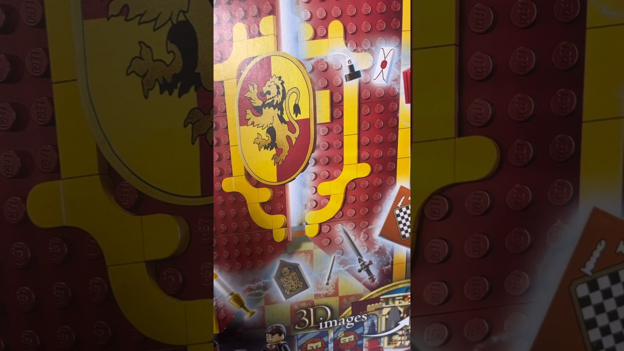 LEGO Gryffindor House Banner review