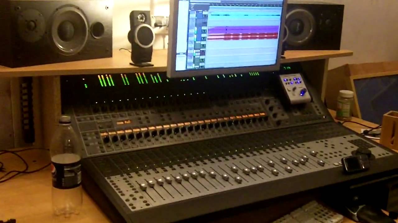 Chimp Studio - Control 24 1st mix :) - YouTube
