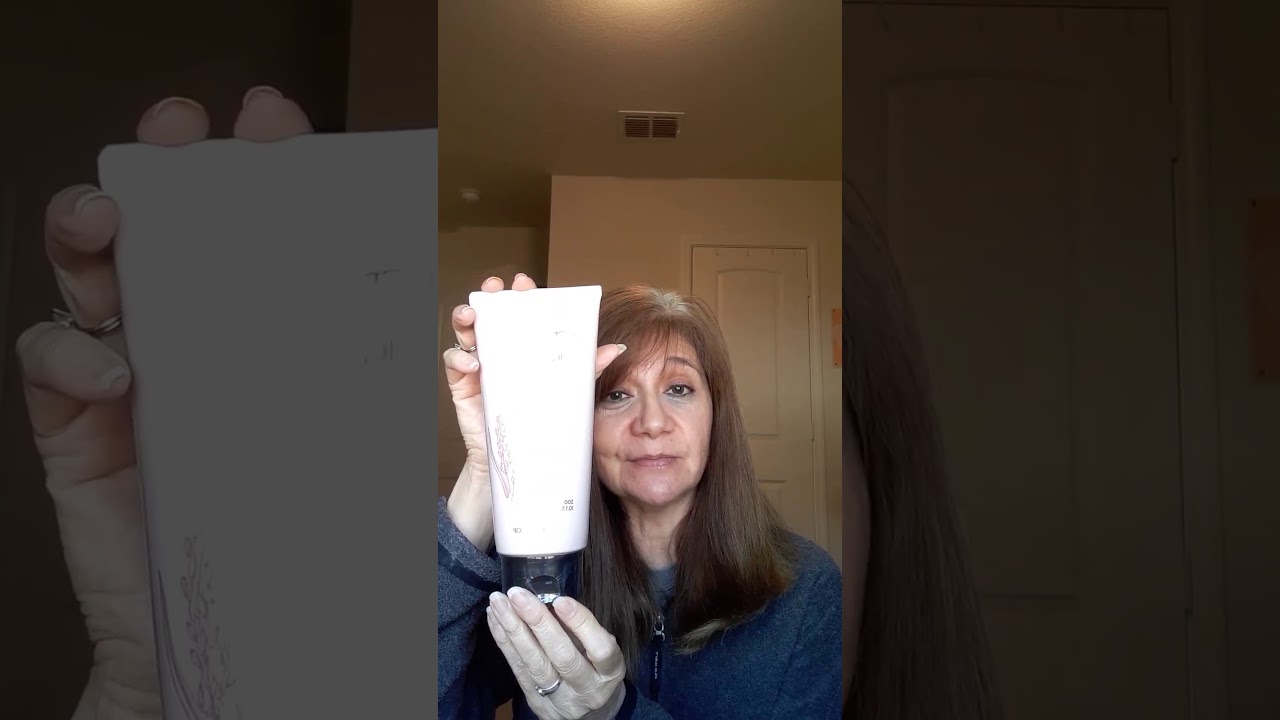 Selling Tips for Avon's The Skin Care Essentials Bundle!  