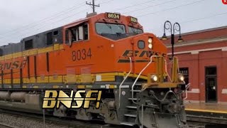 BNSF double engine pulling intermodal cars