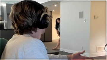 xQc trolls Adept on Stream (with chat)