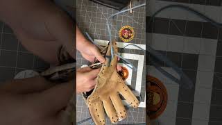 Thumb relace- 4 hole to 3 hole