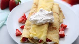 How to Make Strawberry & Cream Crepes
