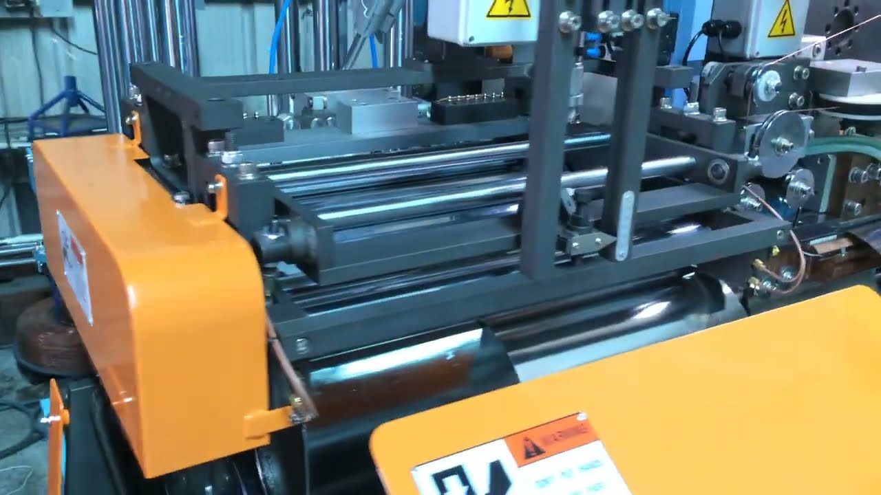 25 Cans Per Minute / Automatic Can Body Welding Machine