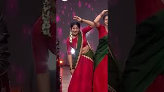 Soundarya Reddy 🌸 |NAVEL SHOW|