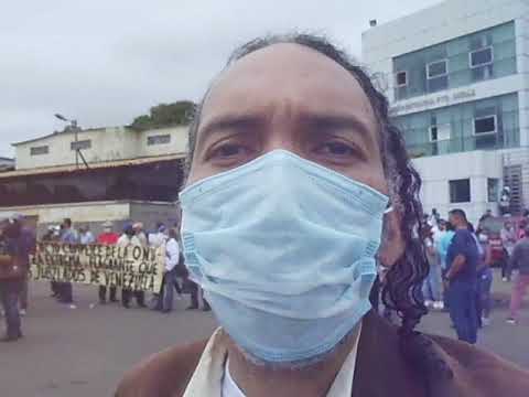 INFO-GUERRILLA GUAYANA: Protesta frente al IVSS Puerto Ordaz exigiendo aumento de la cesta básica