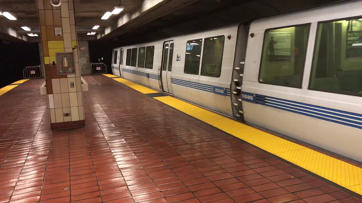 Bart Departing - 24th St. and Mission