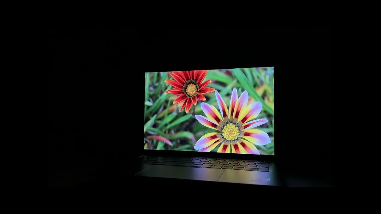 レノボ ThinkPad X9-14 Gen 1 レビュー - 未来的なカミソリのような