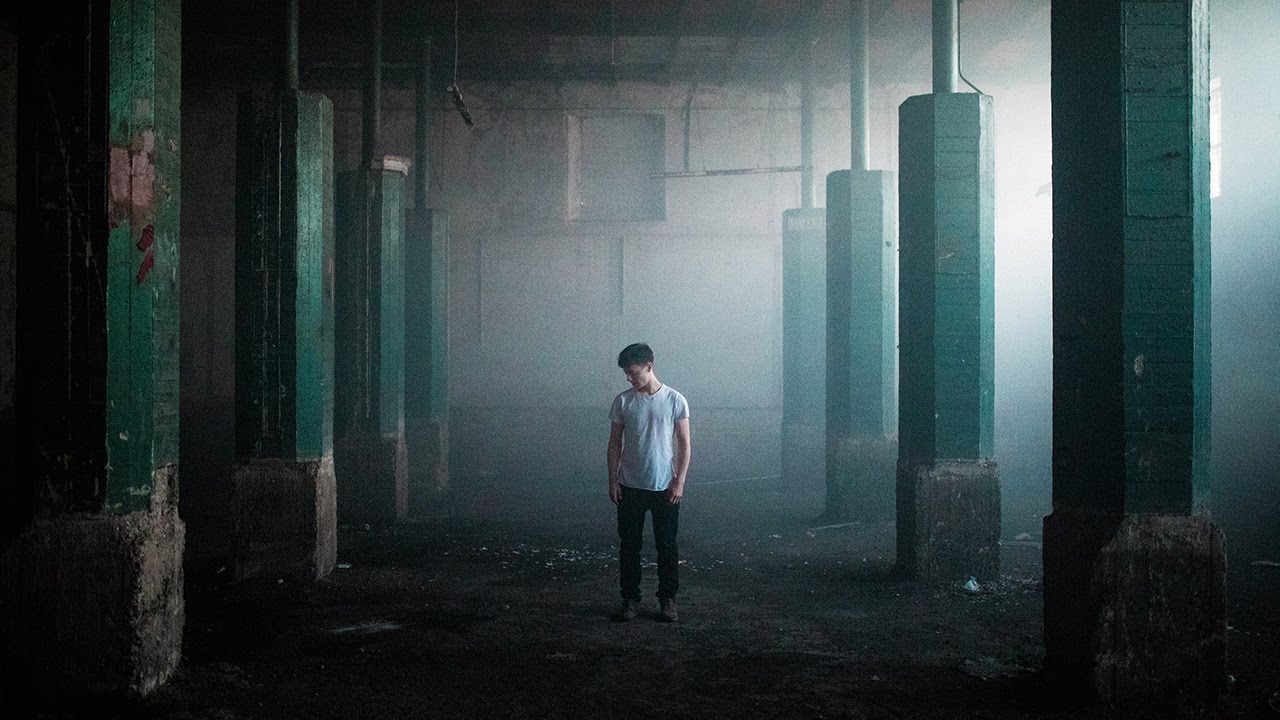 Frett - Silent Alarm (Official Video)