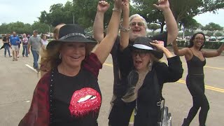 Thousands of fans from around the country rock out with the Rolling Stones in Houston