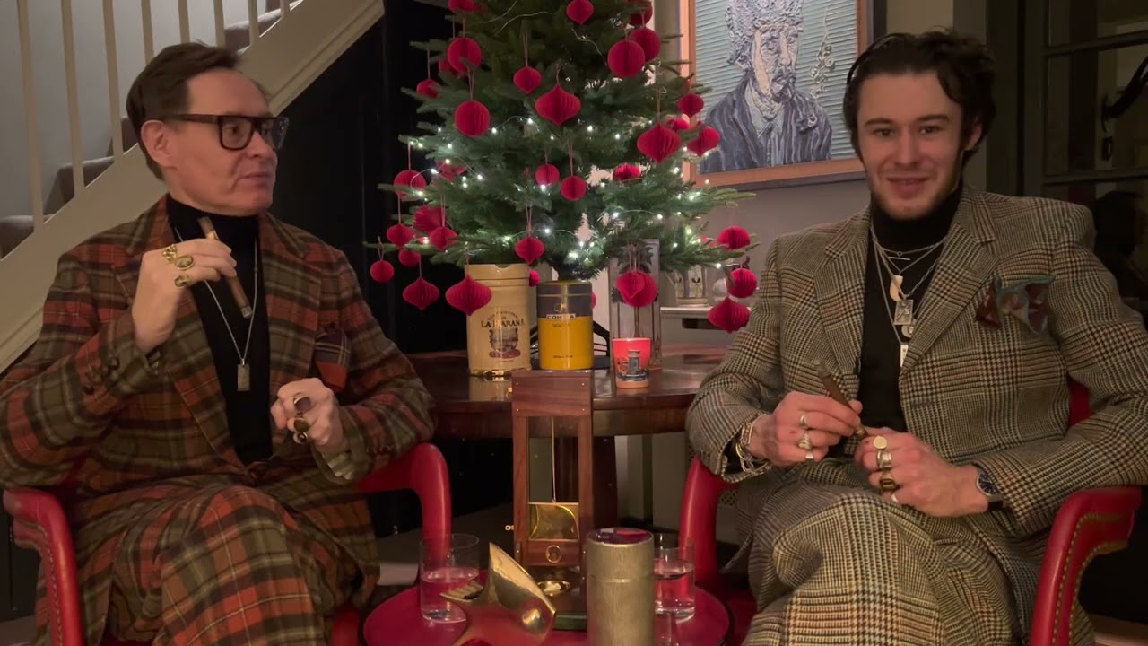 Foulkes and Sons, Cigars , S4 E8
