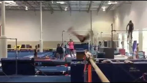 Victoria Loomis Piked Full in