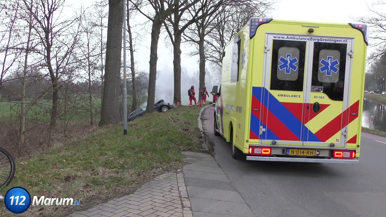Auto uit de bocht in  Zevenhuizen