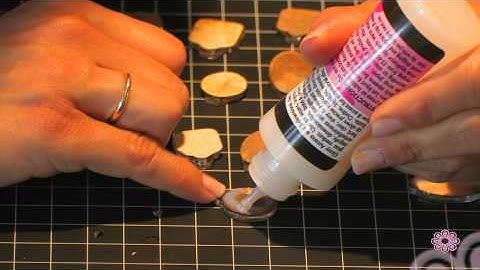 Tim Holtz Charm Bracelet (Step 4)- Using Inkssentials Glossy Accents