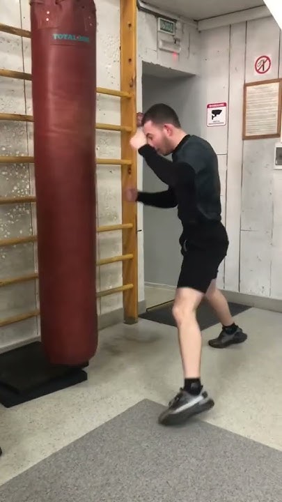 Комбинации на груше #бокс#бокстренировки#boxingtraining#рекомендации# ...