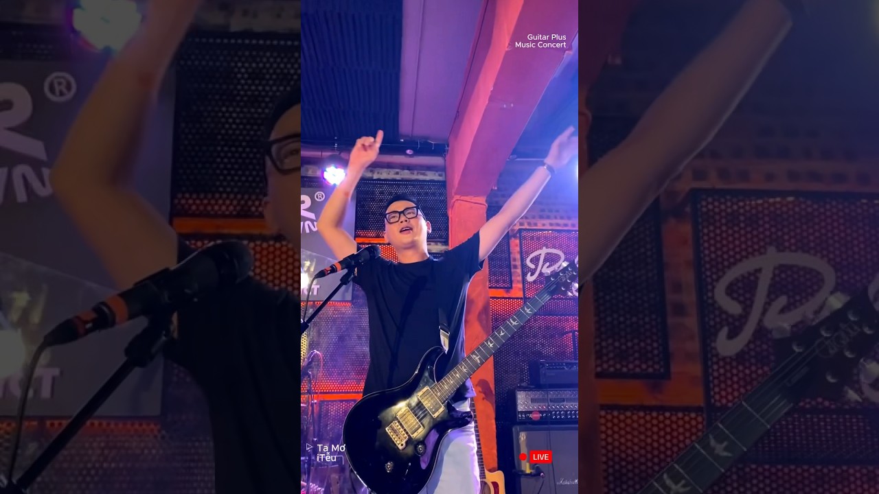Hit ‘Ta Mơ’ vẫn giữ cho khán giả cuồng nhiệt!