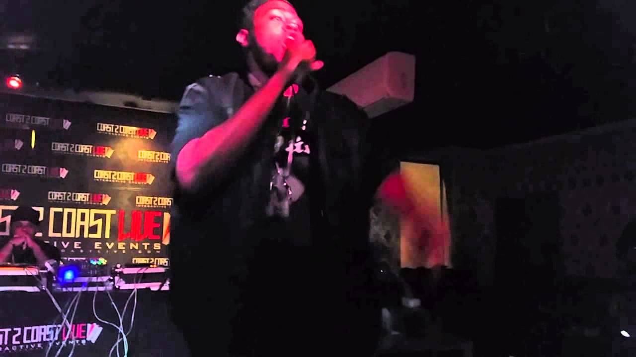 K-Quick (@TheRealKQuick) Performing "R.E.E.N." Live at Liv Nightclub