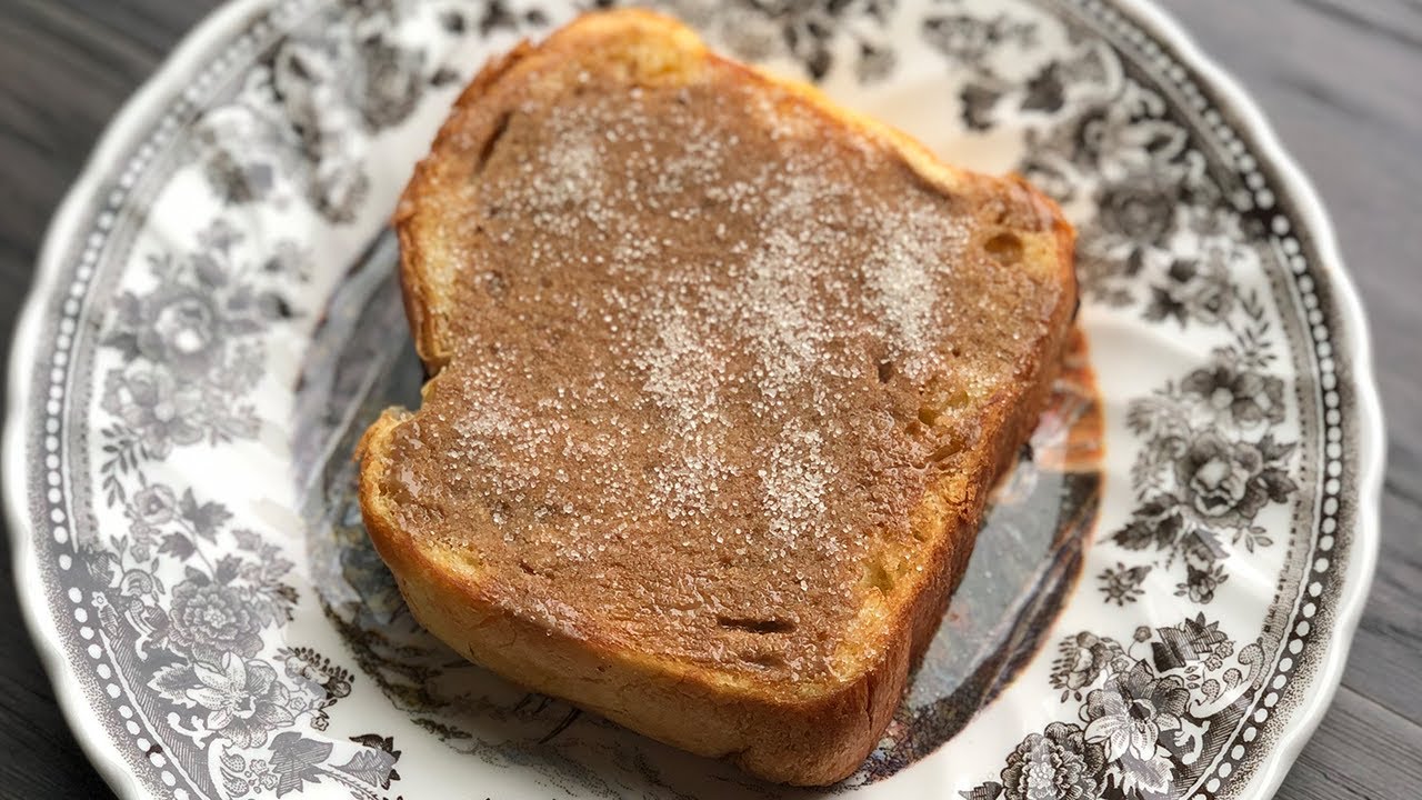 The Best Way to Eat Toast! (面包片抹芝麻酱) 