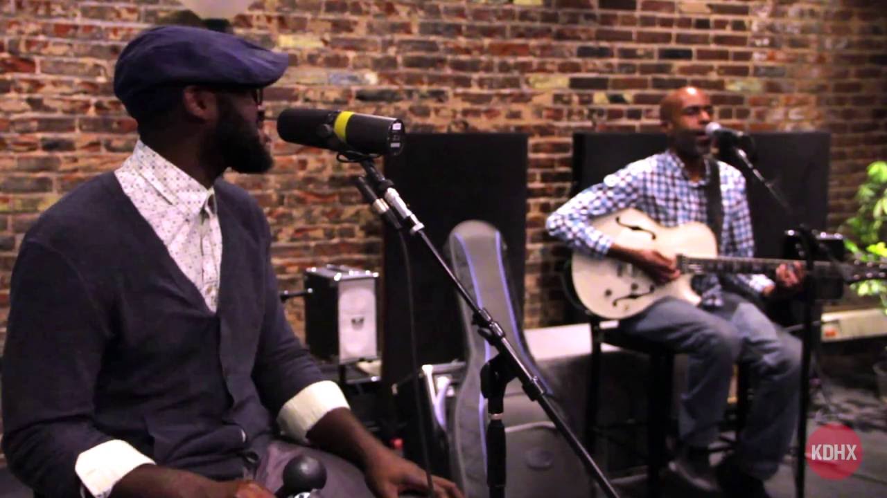 Brian Owens "So High" Live at KDHX 5/05/16