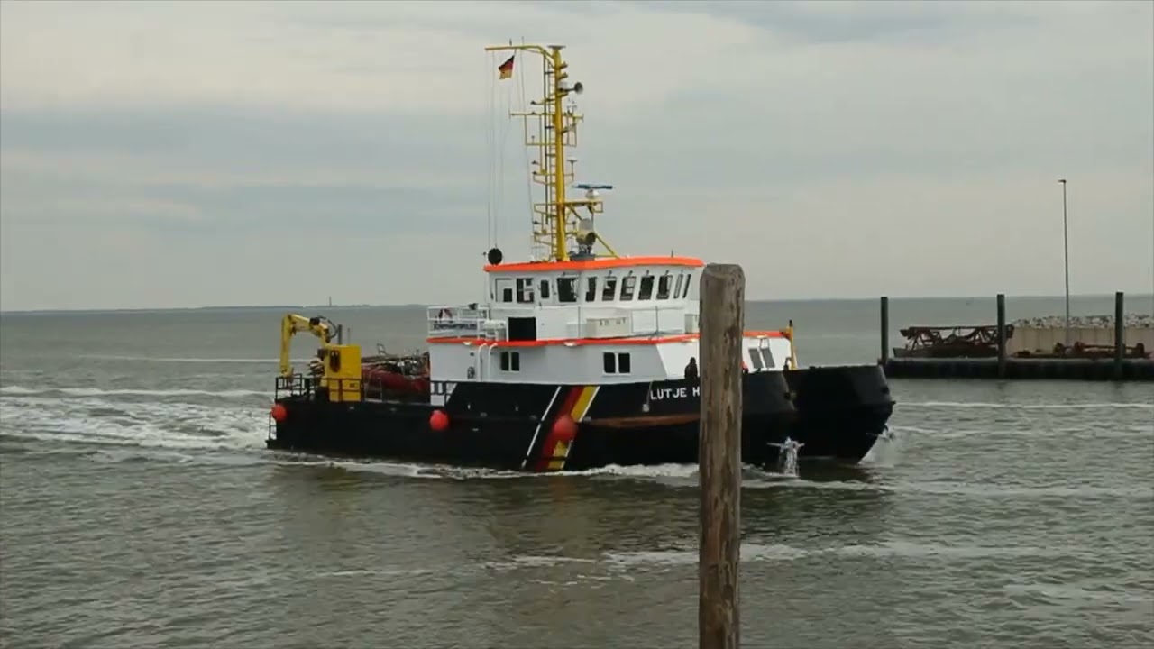Norddeich Mole: vom Zug zu den Insel Fähren nach Norderney Juist / from train to island ferry piers