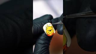 Nail Art Winnie the Pooh / Hand painting Disney Manicure #shorts