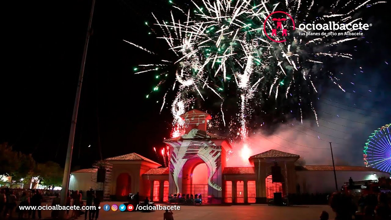 Feria de Albacete 2016, Apertura de la Puerta de Hierros, fuegos artificiales. Albacete