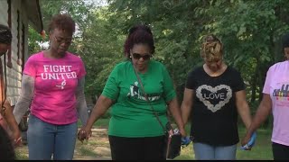 Community comes together