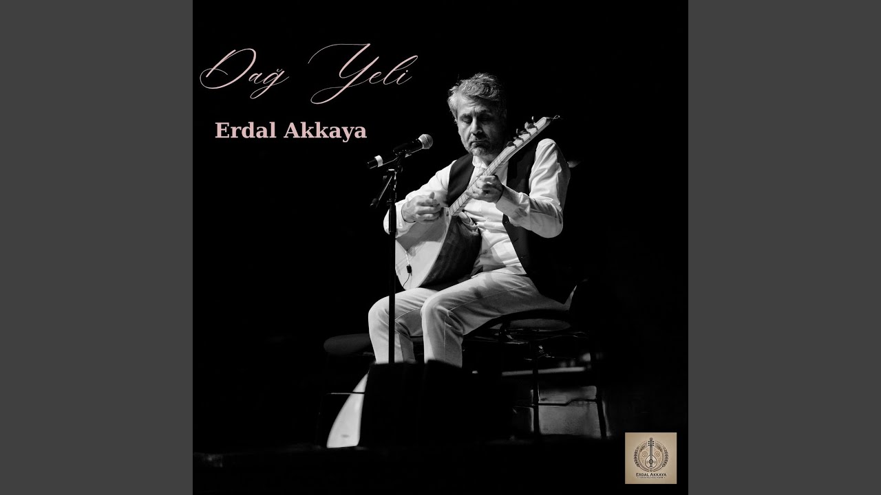 Yüce Dağ Başına Kar Yağmiş Gibi