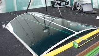 Praxisbeispiel Gewölbte Glasscheibe English Subtitle