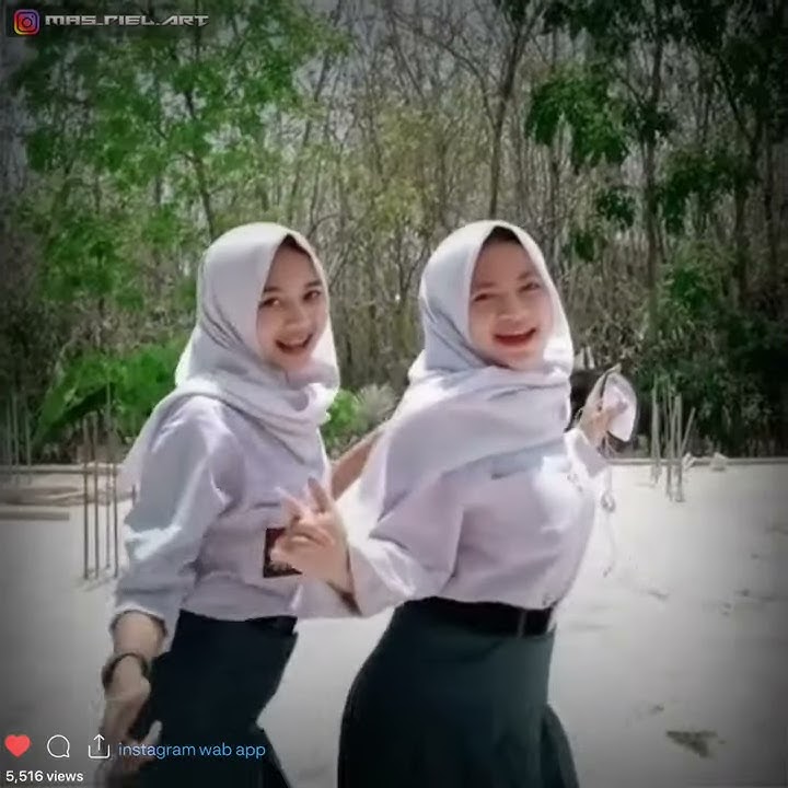 STORY GARANGAN VERSI HAREUDANG