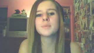 Me singing Misguided Ghost by Paramore(: