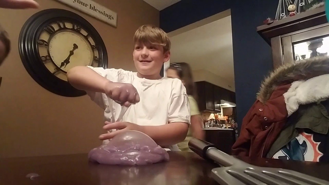 Slime Yo Playing with slime yo - YouTube