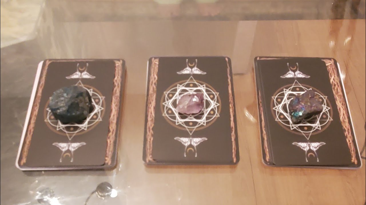 Does My Crush Like Me Back? TAROT Pick-A-Card