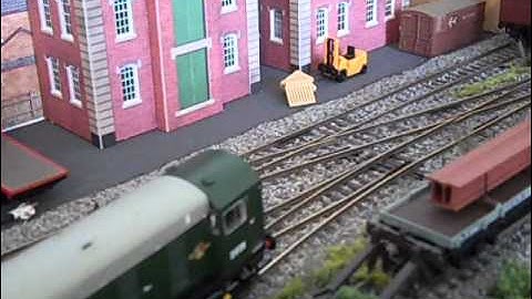 Update to Small 4x1 shunting layout