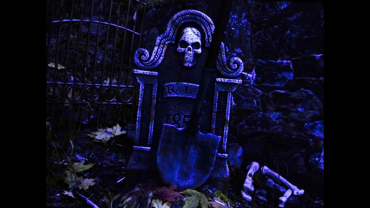 Haunted Shovel Tombstone | Spirit Sneak Peeks 2016
