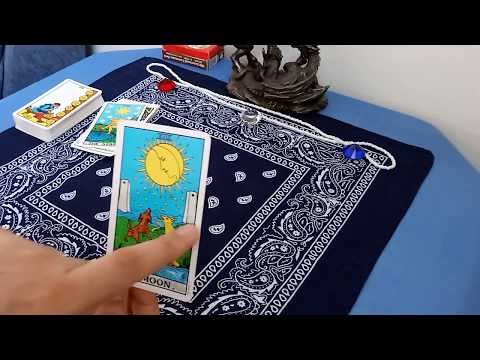 Vídeo: Qual é a ordem das cartas de tarô?