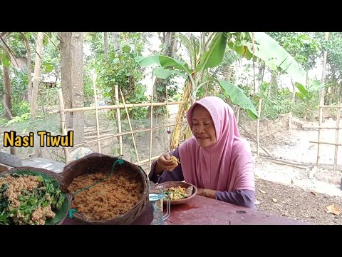 Nasi Tiwul Lauk Urap